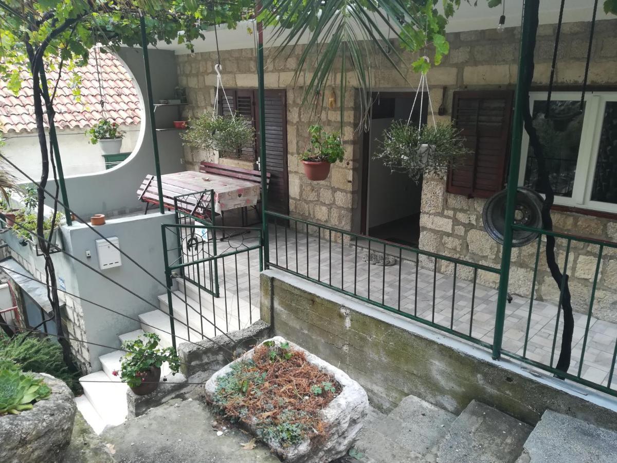 Apartmani Maruncic Omiš Eksteriør bilde